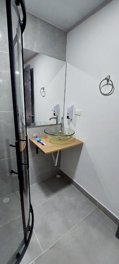 Hotel A & A Santa Alejandria Medellin Bagian luar foto