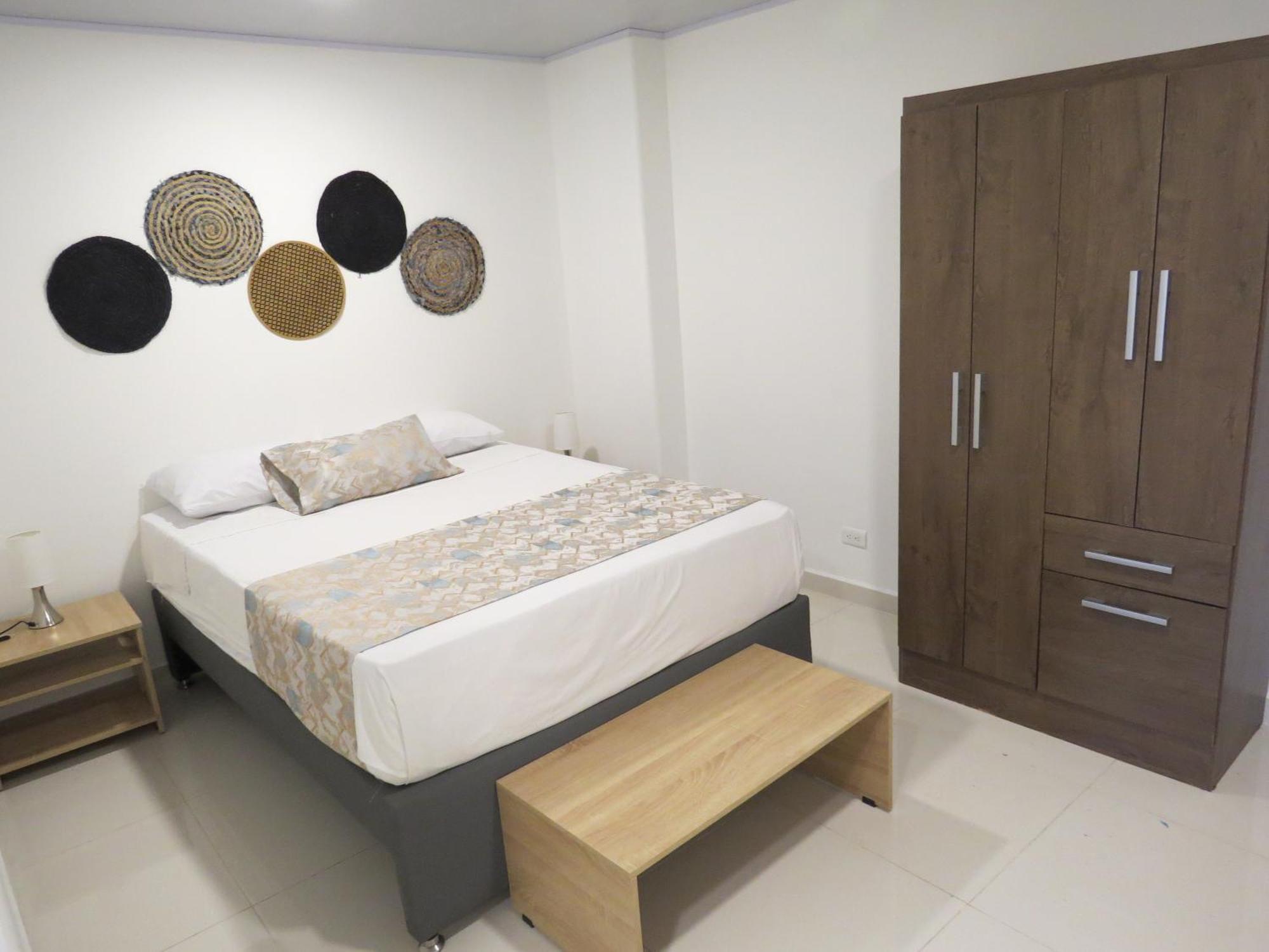 Hotel A & A Santa Alejandria Medellin Bagian luar foto