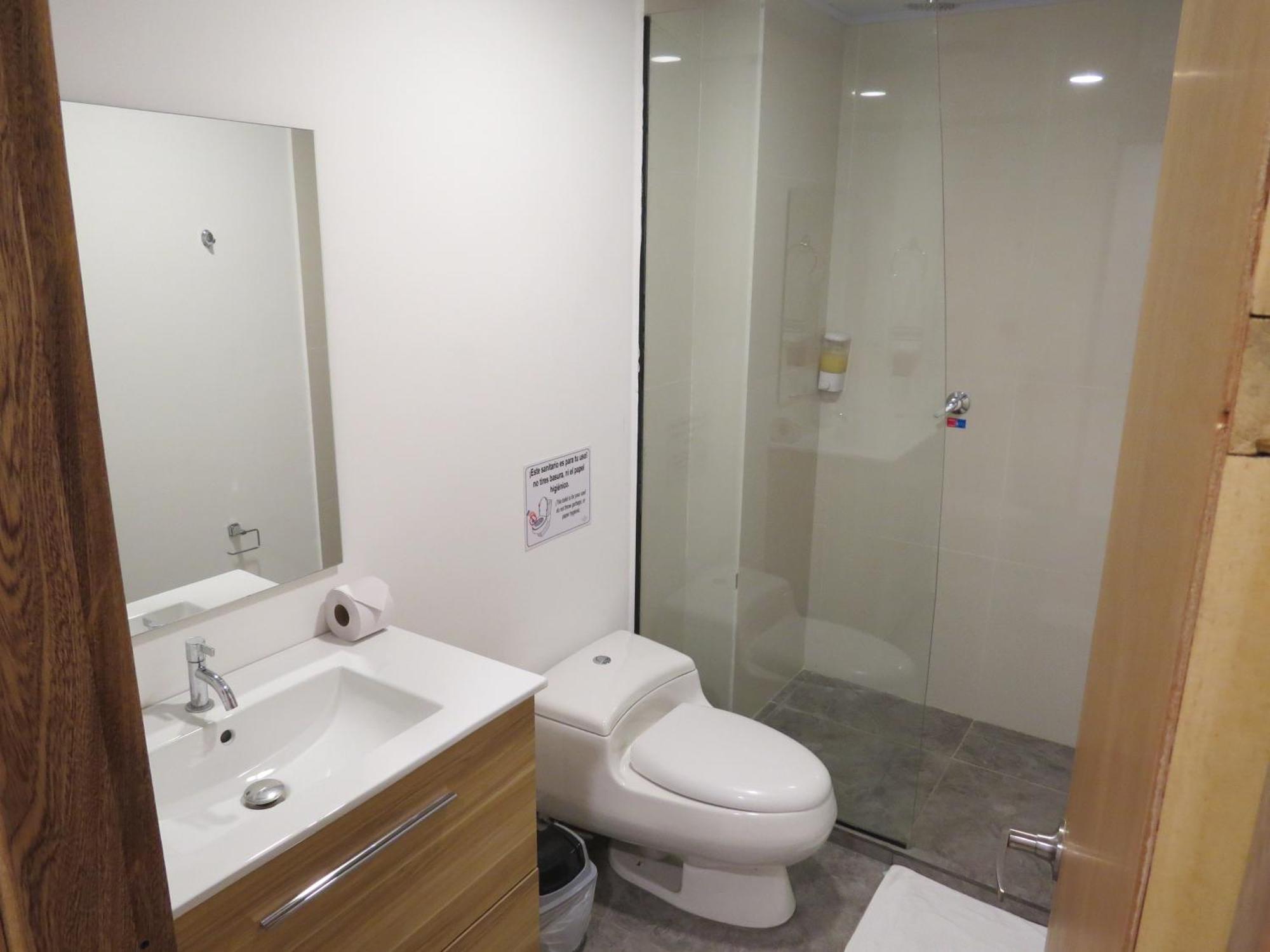 Hotel A & A Santa Alejandria Medellin Bagian luar foto